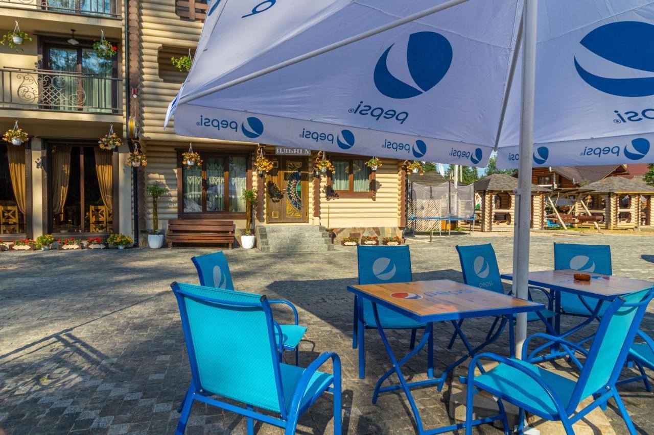 Guest House Turda Bukowel Zewnętrze zdjęcie