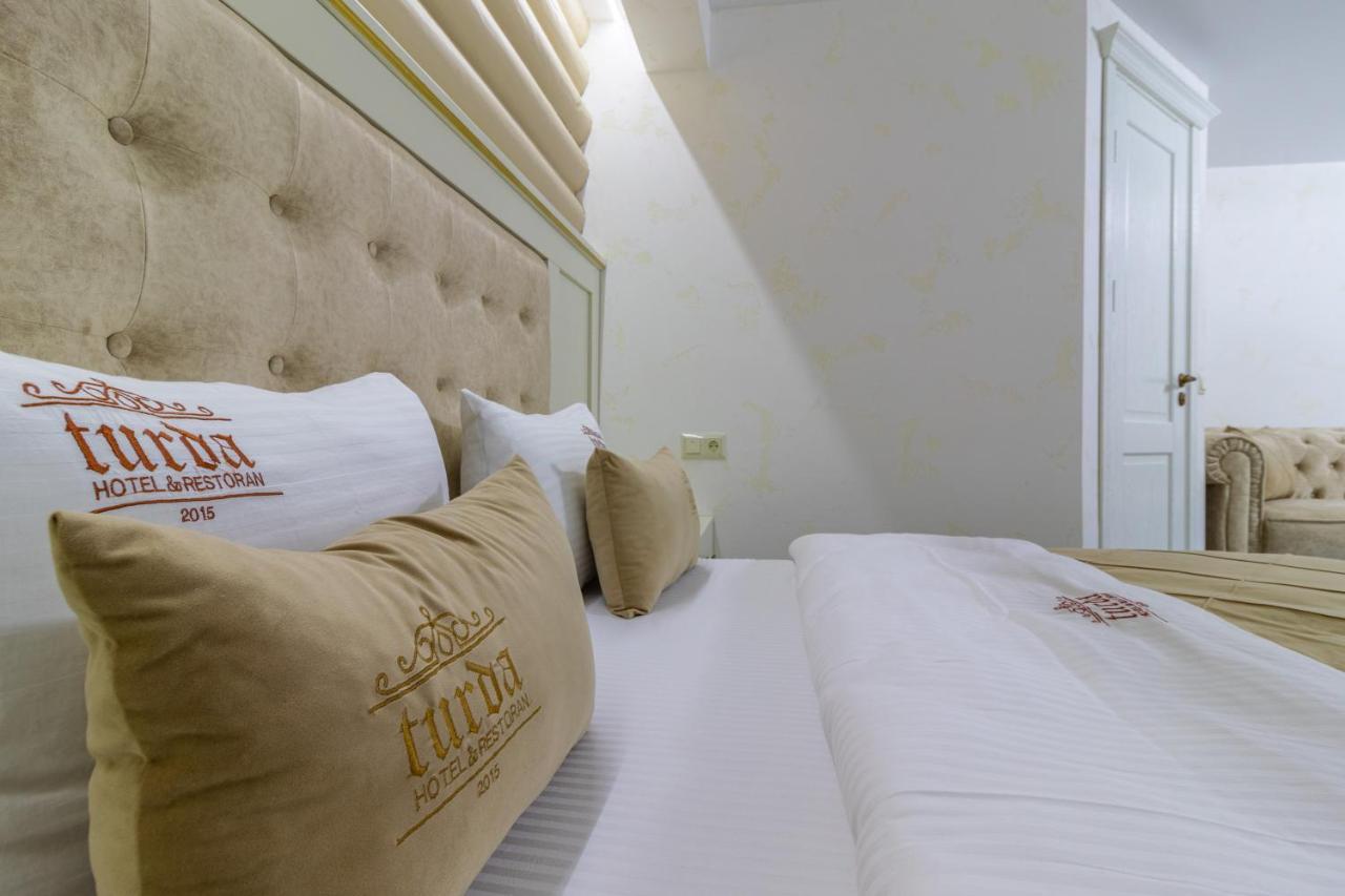 Guest House Turda Bukowel Zewnętrze zdjęcie