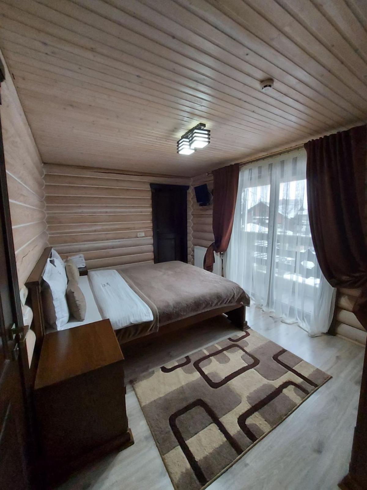 Guest House Turda Bukowel Zewnętrze zdjęcie